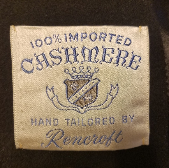 Cashmere Vintage Black Winter Coat - Picture 13 of 15